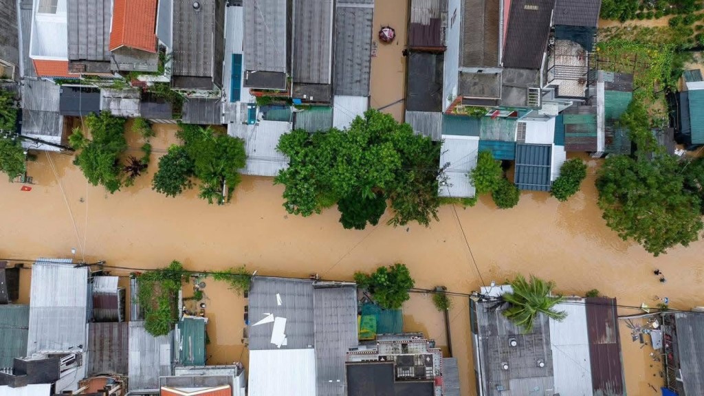 hue_lu lut hue_hue ngap lut_thientai_luluthue_phat giao hue12.jpg